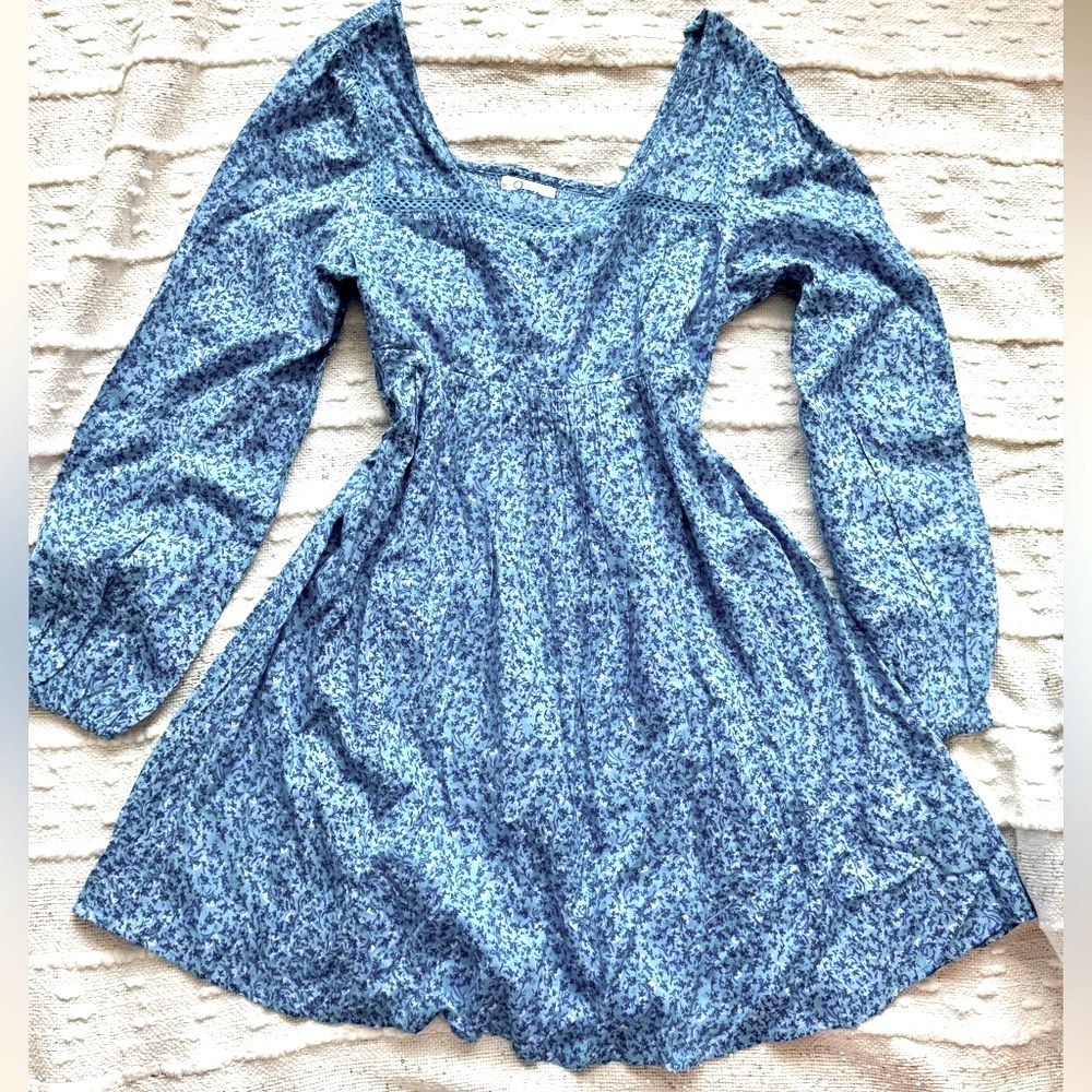 Blue Floral Long Sleeve Dress